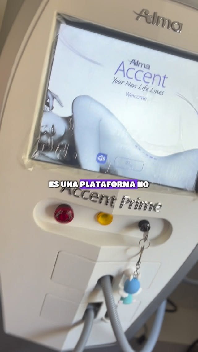 Equipo Accent Prime de Alma en la clínica