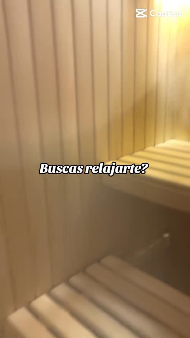 Sauna de madera real de la clínica